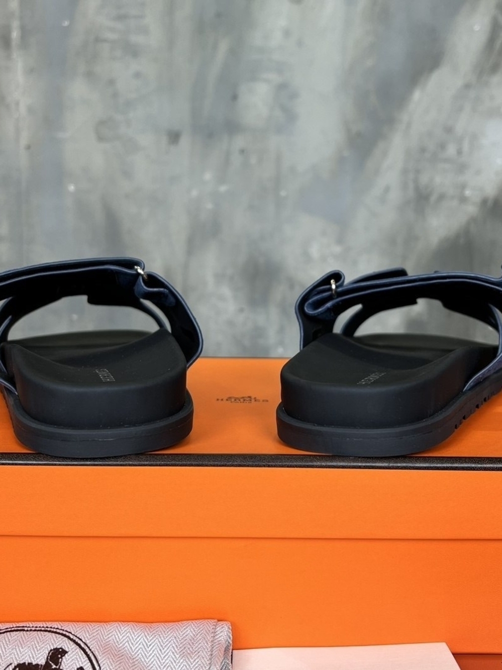 Hermes Blue Celesta Suede Men's Chypre Sandals - Picture 4 of 5